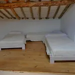 La Casa De *