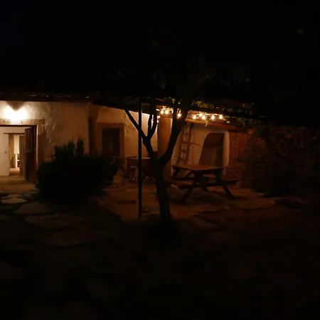La Casa De *